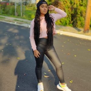 Meet your Posher, Nuria